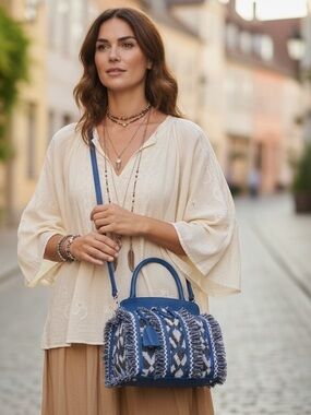 NWT Boho Fringe Crossbody Purse or Satchel/Handbag Sam Edelman Bobbi Pacific Blu